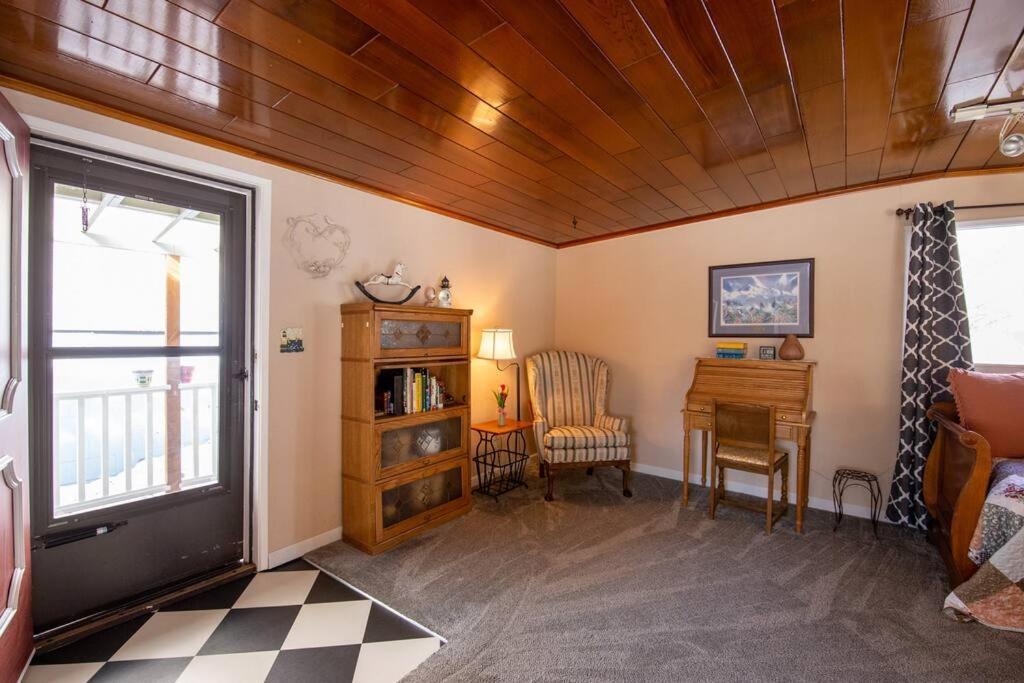 אנקורג' The Mint Cottage With Garden מראה חיצוני תמונה